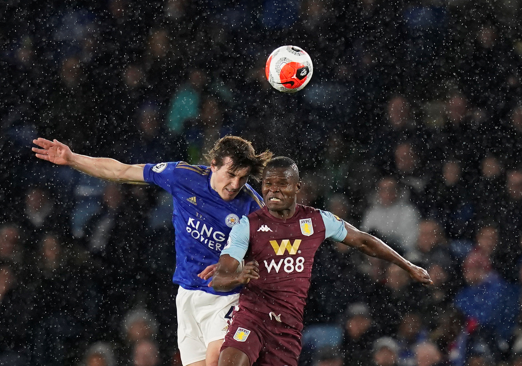 也是对球员 也是对球员